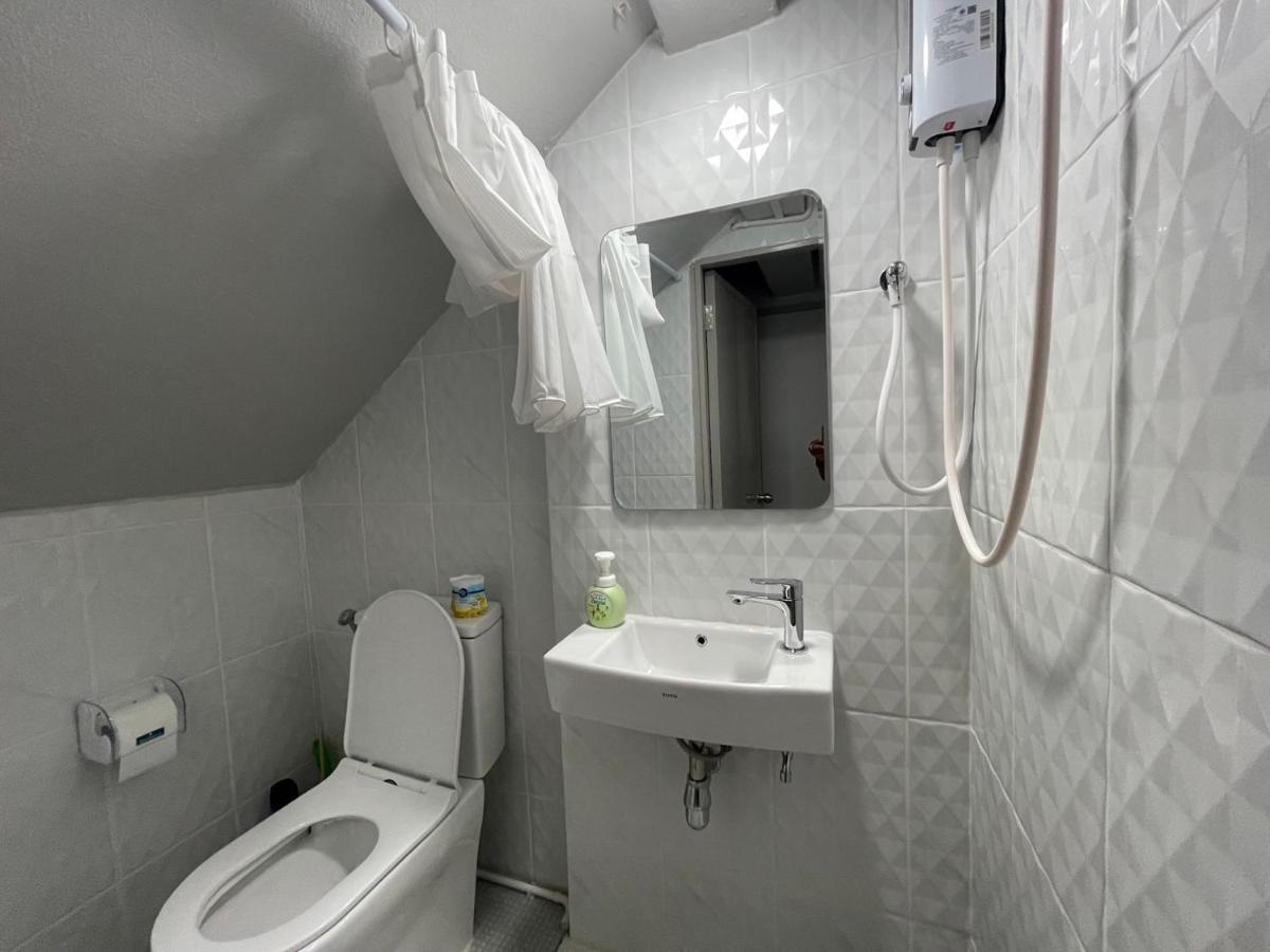 Comfort Zone Hostel @ Tha Pae شيانغ ماي المظهر الخارجي الصورة